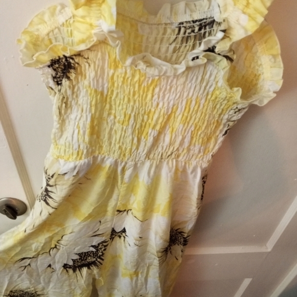 H&m Sunflower Smocked Jumpsuit/Romper with pockets Womens Size XS - Picture 6 of 8